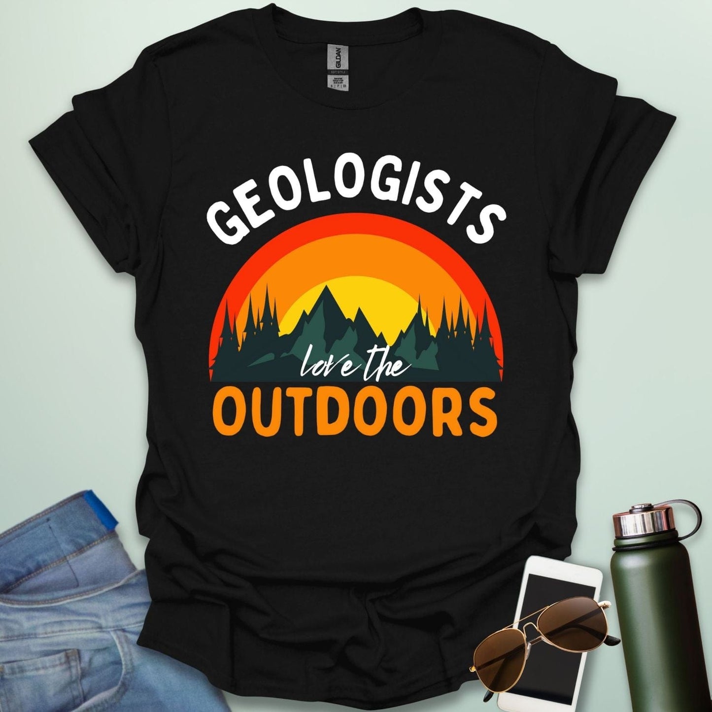 GEOLOGISTS LOVE THE OUTDOORS T-Shirt