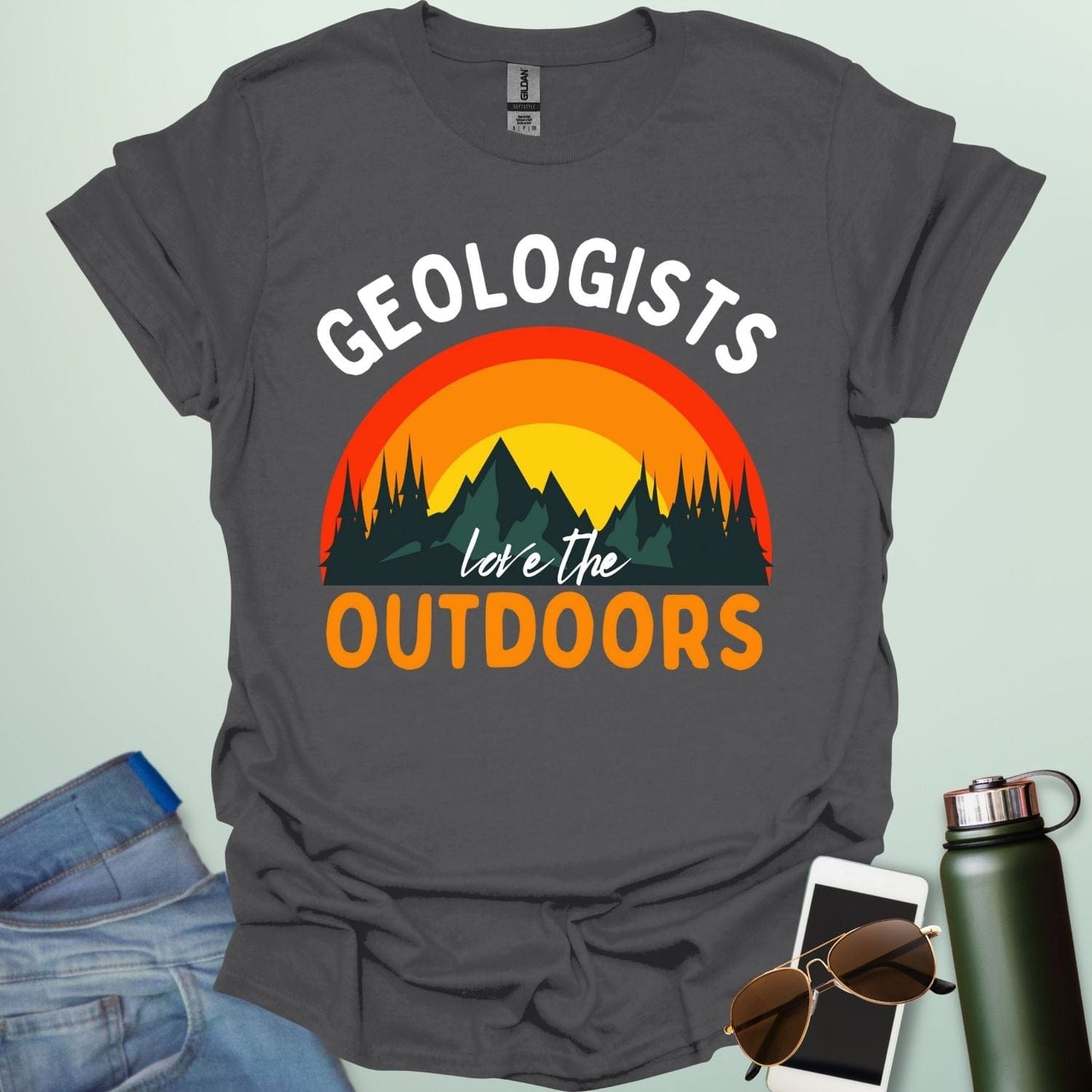 GEOLOGISTS LOVE THE OUTDOORS T-Shirt