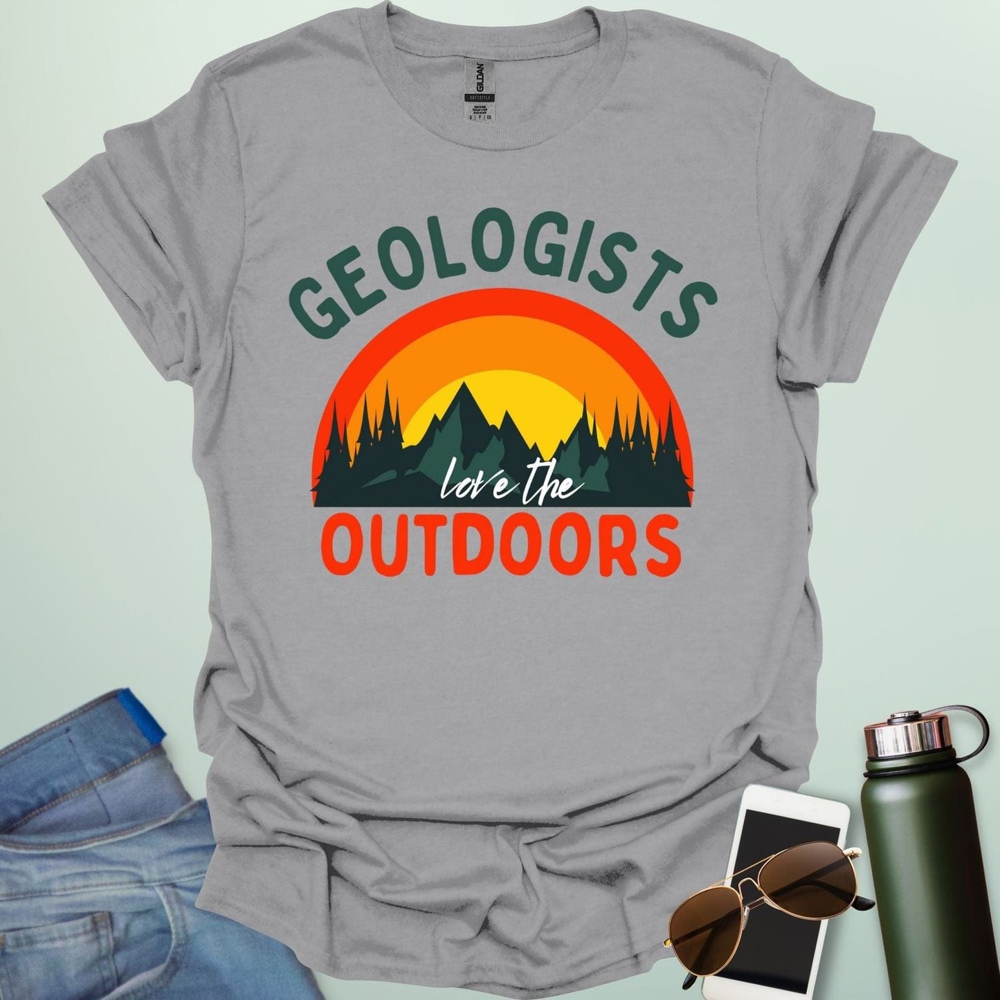 GEOLOGISTS LOVE THE OUTDOORS T-Shirt